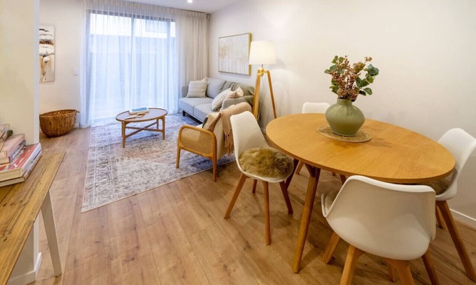 Merivale Casa | Stylish 3-Bedroom Home in Prime City with Garage