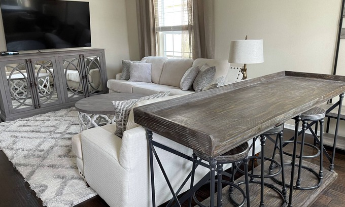 Bentonville Casa | Stylish 3BR/2BA home near trails & downtown