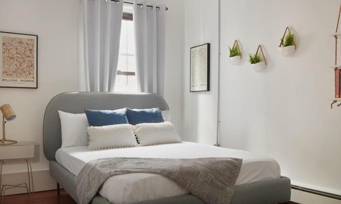 Harrison Lenox Apartamento | Stylish 3br1bth Apt Near Historical District