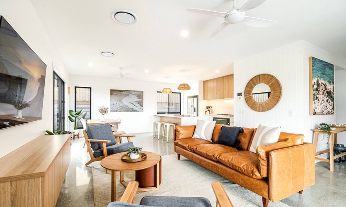 Lennox Head Apartamento | Stylish 4 bedroom house with pool