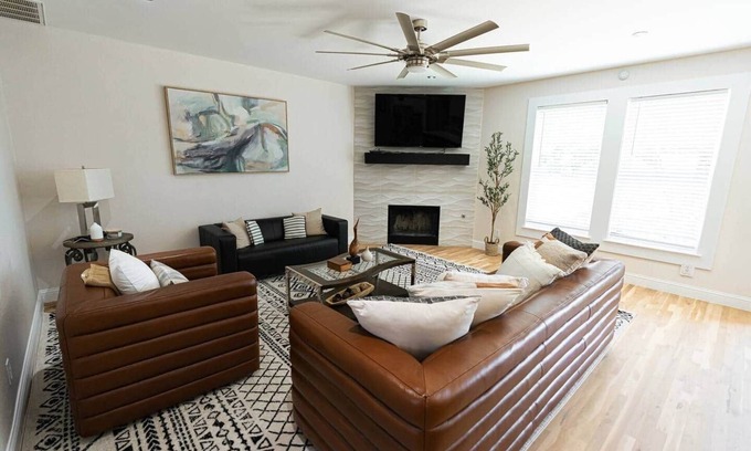 Forney Casa | ※ Modern, Spotless Home with Monthly discounts!