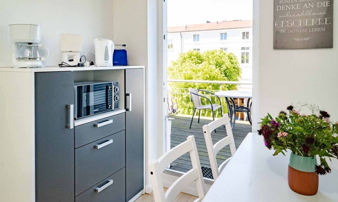 Warnemuende Apartamento | Stylish and comfortably furnished studio apartment in the center of Warnemünde