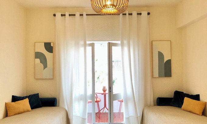 Praia de Santa Cruz Apartamento | 🏖️✨ Elegante apartamento en Santa Cruz – ¡a 2 minutos de la playa! 🌊☀️