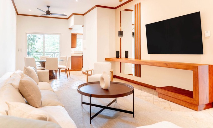 Herradura Apartamento | Stylish Apartment w/ Hotel Amenities @ Los Sueños