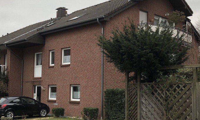 Wesel Apartamento | Elegante apartamento situado en el centro de la ciudad y el paseo del Rin con plaza de aparcamiento.