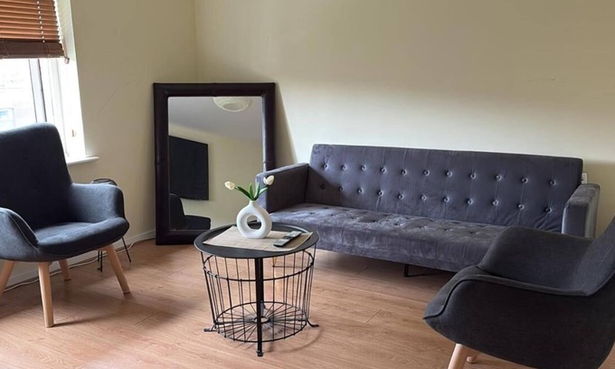 Brunel Apartamento | Stylish Apartment near Heathrow Brunel Uni, Shops, & 35 mins to Central London