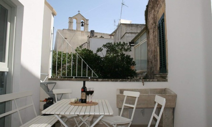 Galatina Historic Centre Casa | Elegante casa de vacaciones Art Deco en el histórico palacio de estilo barroco casco antiguo, Puglia