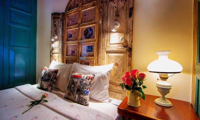 Centro histórico de Quito Apartamento | Stylish Artist’s Haven in Quito – Prime Location