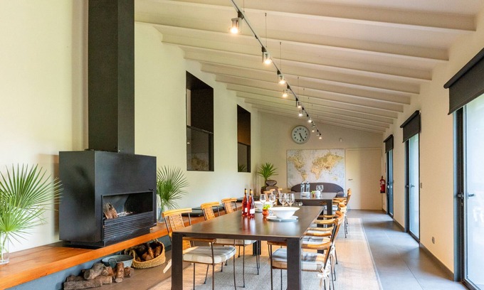 Olivella Villa | Elegante Casa Olivella en el corazón del Parque Natural del Garraf