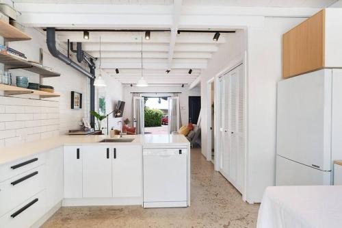 Kensington Apartamento | Stylish, comfortable and pet friendly home in the heart of Kensington