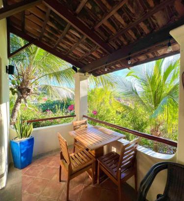 Coco Sunset Hills Casa | Stylish & Comfortable Condo With Balconies