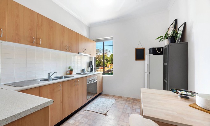 Lewisham Apartamento | Stylish, comfortable inner west 2 bedroom home with parking