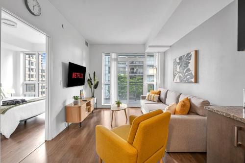 Mount Pleasant West Apartamento | Stylish Condo Stay - Heart of Midtown Toronto