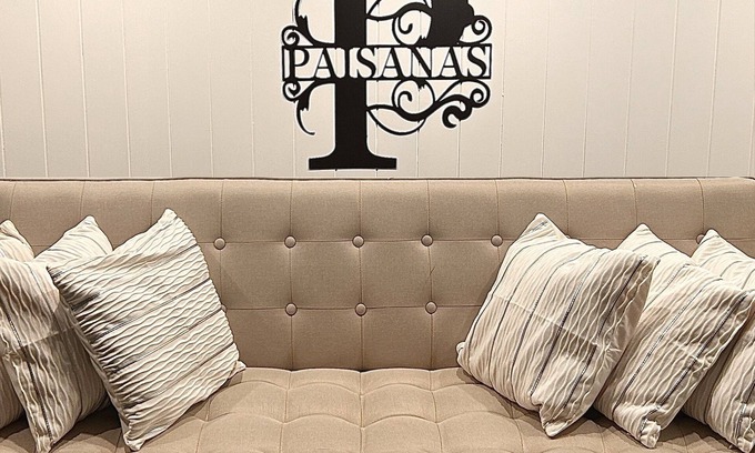Wisemans Ferry Casa | Stylish country guesthouse escape one hour from Sydney