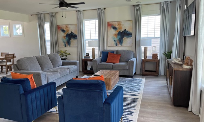Arcadia Casa | Stylish cozy 4brdm home off I-85