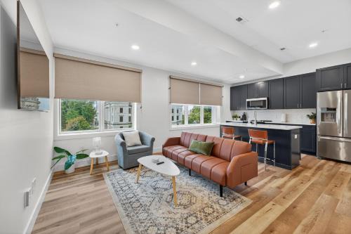 Bloomington Apartamento | Stylish Downtown Unit with Historic Charm apts
