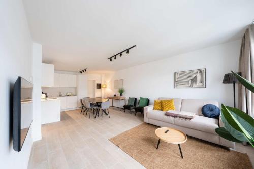 South Antwerp Apartamento | Stylish Duplex for 8 in Central Antwerp