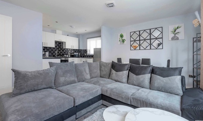 Glyndon Apartamento | Stylish Elegant New Flat 5 Min from Elizabeth Line