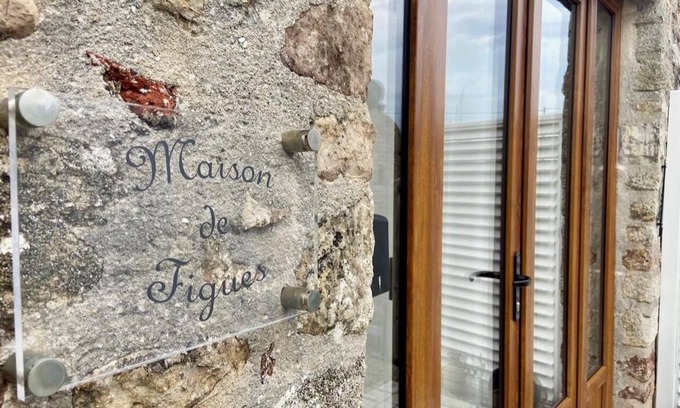 Le Bernard Casa | Elegante, familiar, granero de vacaciones, ideal para playas y días divertidos.