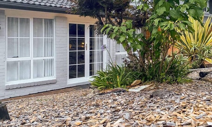 Belrose Apartamento | Stylish Guesthouse in the Heart of Belrose