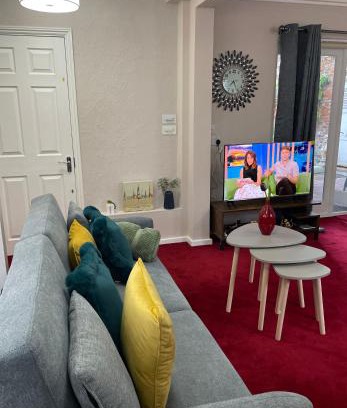 Wrotham Apartamento | Stylish Home Away From Home in Kent with Easy Access to London!