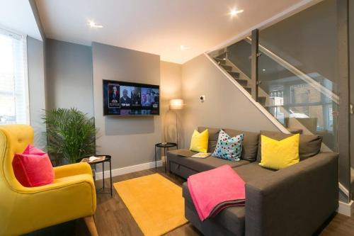 Margate Casa | Stylish Home Close To The Beach By Adliv
