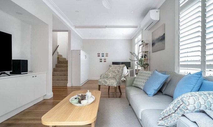 Newtown Casa | Stylish Home in the heart of Newtown