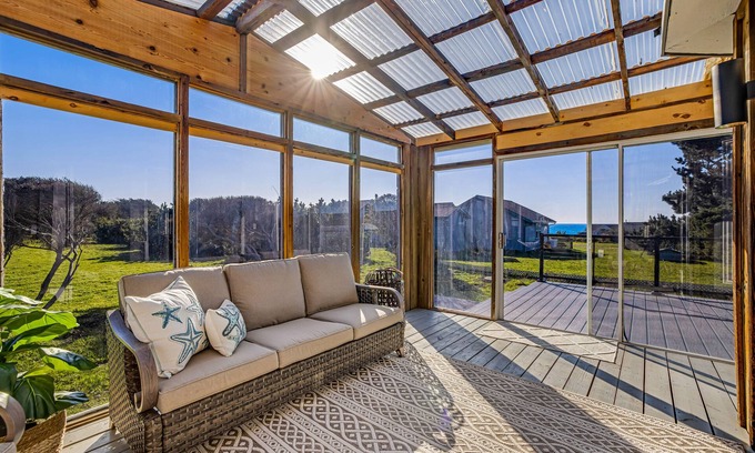 Fort Bragg Casa | Stylish house w/hot tub, fireplace, game room, beach access, sunset/ocean views