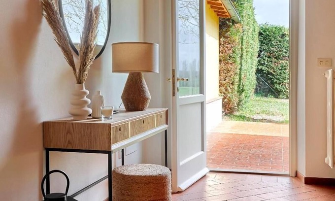 San Piero a Sieve Apartamento | Stylish 2BR/1BA Farmstay Suite with Private Garden