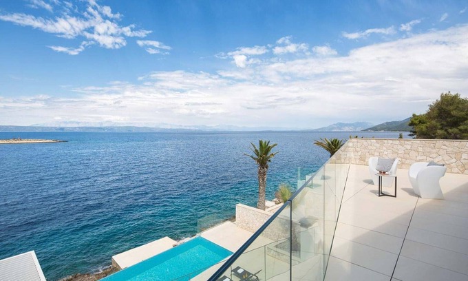 Blato Villa | Stylish Korcula Villa | 4 Bedrooms | Villa Palma | Panoramic Sea Front Views | Sauna & Jacuzzi