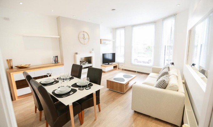 Leamington Spa Apartamento | Stylish Leamington Town Centre Apartment