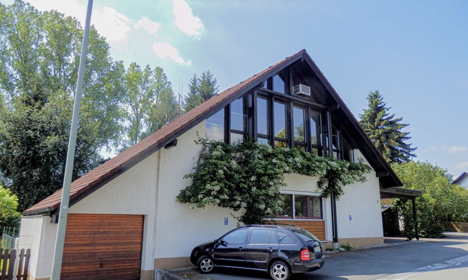 Oberkotzau Apartamento | Apartamento moderno cerca de Untreusee en Hof / Baviera