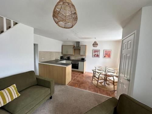Porth Casa | Stylish miners cottage at North Rd