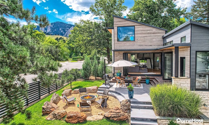 Interurban Park Casa | Stylish & Modern, 5-Min to CU and Hiking Trails