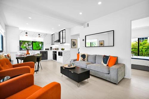 Buena Vista Apartamento | Stylish Modern Home near Wynwood & Design District