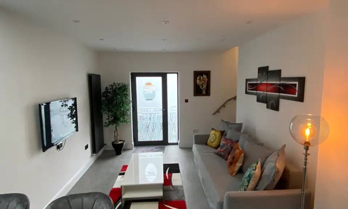 Christchurch Apartamento | Stylish & modern, in a quiet, convenient location