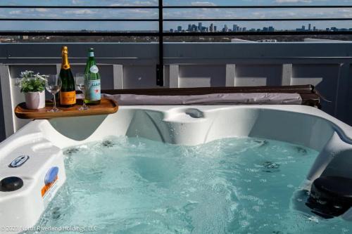 Nashville Casa | Stylish Nashville Home - Rooftop Deck - Hot Tub