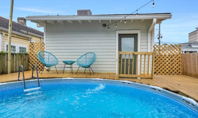 Tulane - Gravier Casa | This house is a 3 bedroom(s), 2 bathrooms, located in New Orleans, LA.