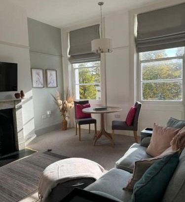 Cheltenham Apartamento | Stylish One Bed Flat in Central Cheltenham