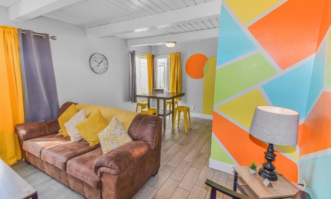 Northeast Reno Casa | Stylish One-Bedroom Unit with Easy Ground Access