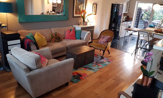 West Twickenham Casa | Stylish Open Plan Easy Living