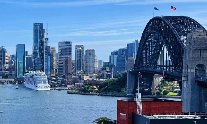 Kirribilli Apartamento | Sydney Harbour Bridge + Opera House Views | One Free Car Park