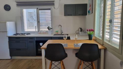 Rehovot Apartamento | Stylish Quiet and Central