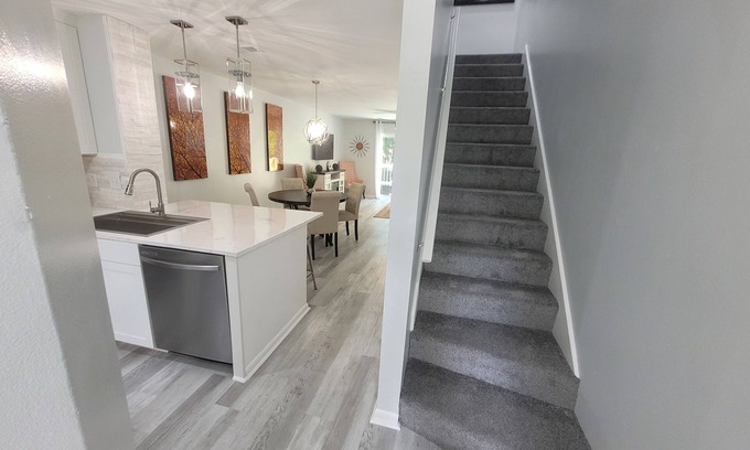 North Charleston Casa | Stylish Remodeled Townhouse