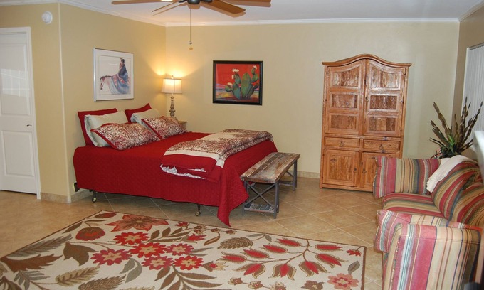 Haciendas Catalina Del Rey Apartamento | Foothills Studio Suite, conveniente, recientemente remodelado