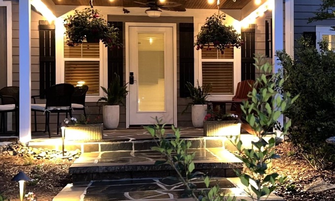 Pinehurst Casa | Stylish Residence in the Pines - 5 minutes from Pinehurst Golf!