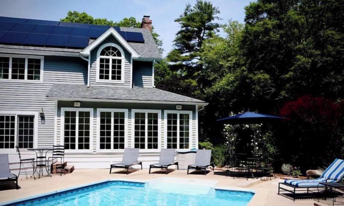 North Stonington Casa | Stylish retreat near Mystic, Foxwoods, vineyards…