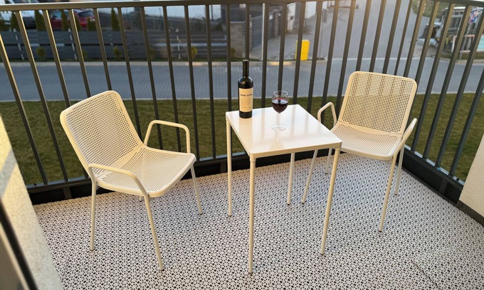Pierwoszyno Apartamento | Stylish seaside escape in Nowe Pogórze! Relax & enjoy the view! Wifi free