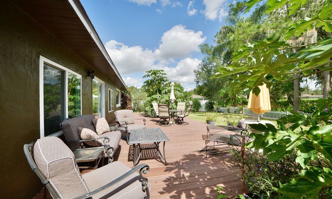 Sebring Casa | Stylish Sebring House – Across from Lake Jackson & close to the Downtown Circle