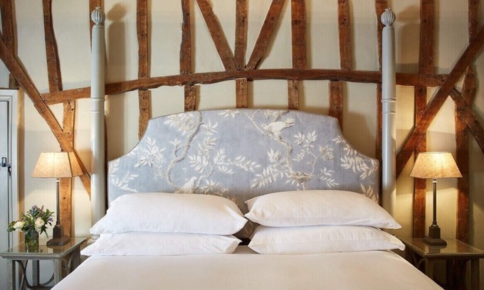 Southrop Cabaña | Stylish Southrop Stay | Boutique Countryside Base